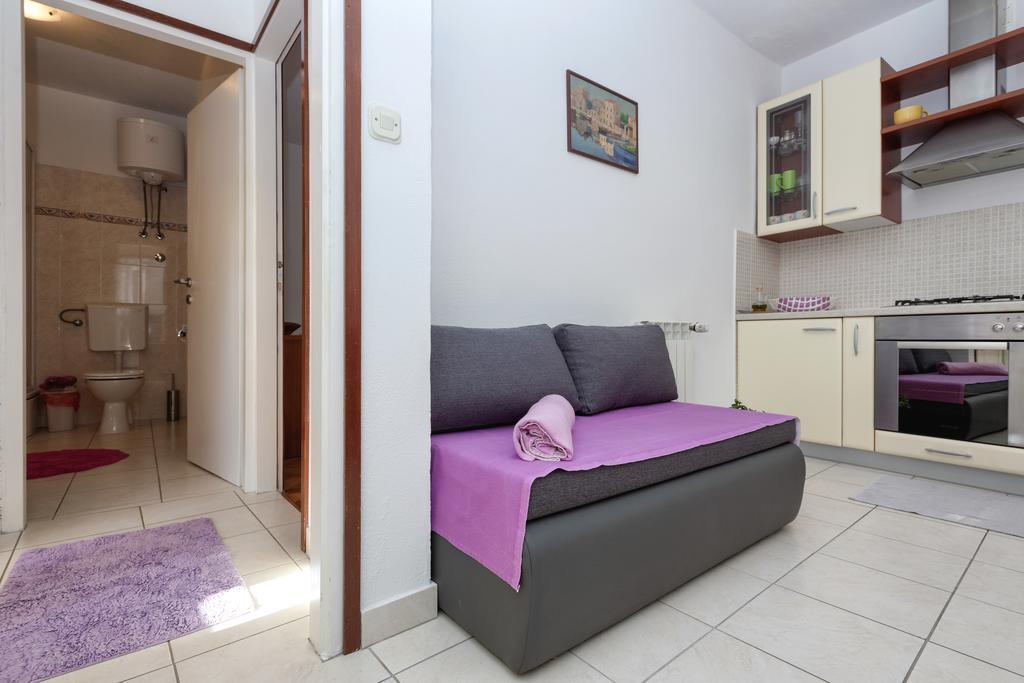 Apartment Oaza Vrboska Buitenkant foto